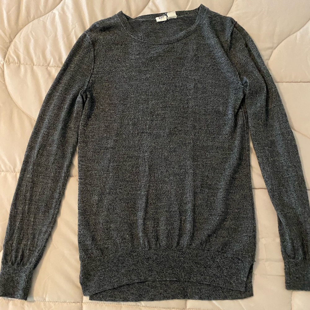 Gap sweater charcoal gray size small